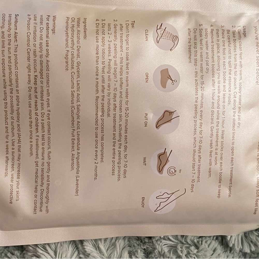 Crepe Erase Body Firm with Bonus foot peeling Booties - Picture 10 of 10